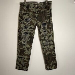 Almost Famous Camo Y2K Streetwear Distressed Ripped Jeans Womens Size 11